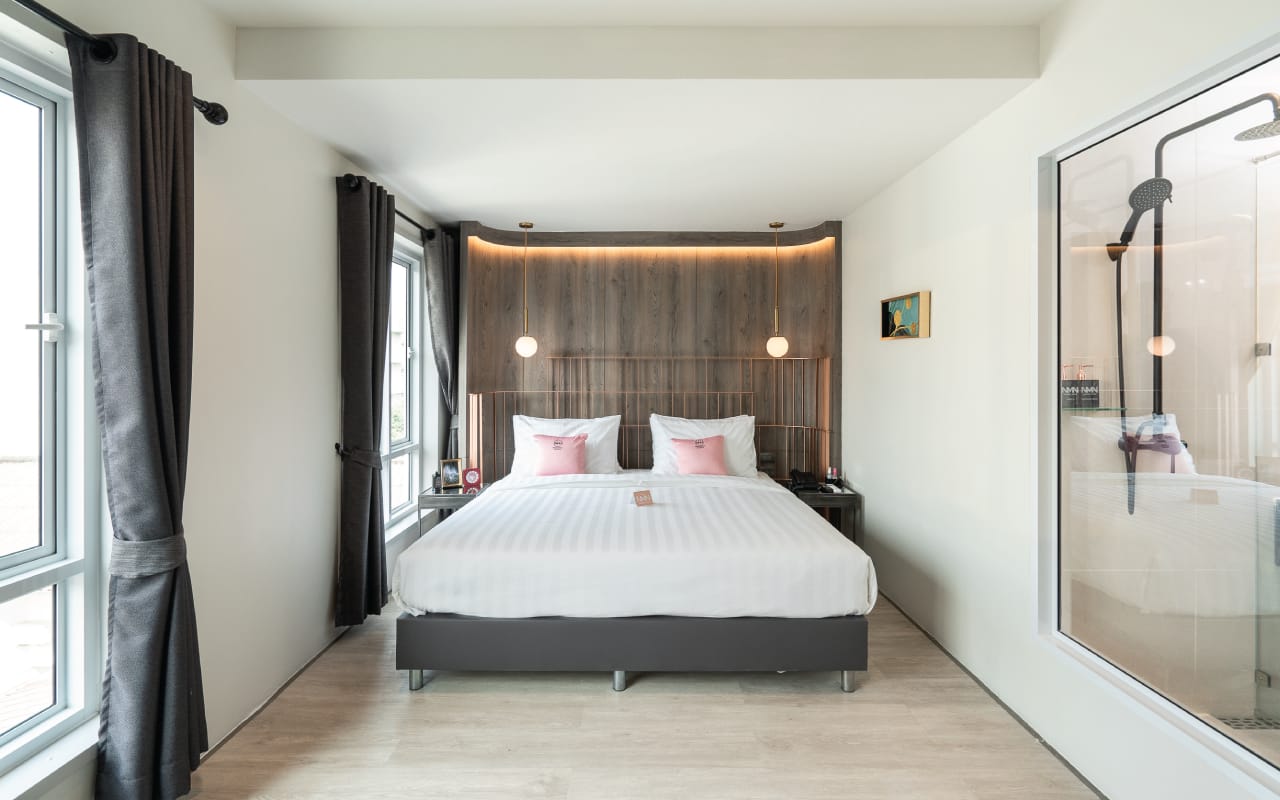 Mini-Suite-1